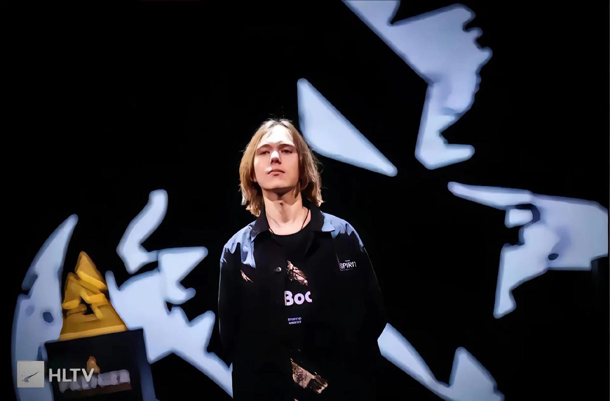 在今天BLG对阵WBG的比赛中，Xun使用蔚达成了在LPL的第100胜，是打野位第25位达成该成就的选手，恭喜Xun！