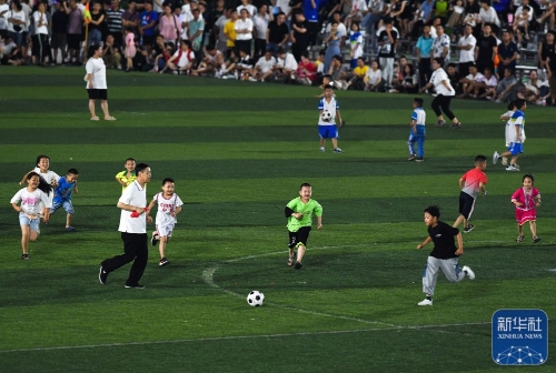 东契奇狂砍42分难救主，德罗赞32分助国王主场力克湖人